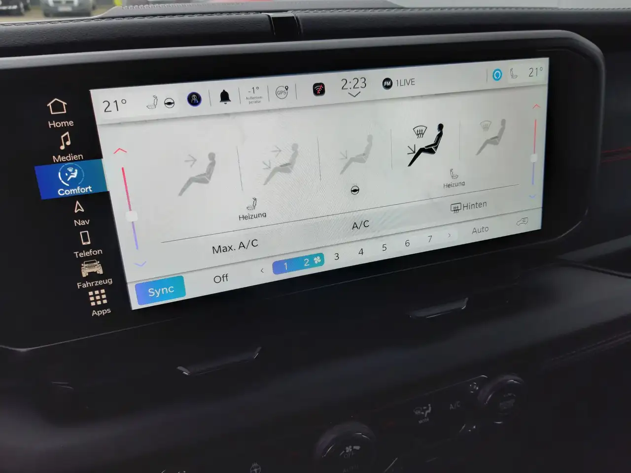 Jeep Wrangler Rubicon 2.0 T-GDi - Sky One — معرض صور السيارة 28