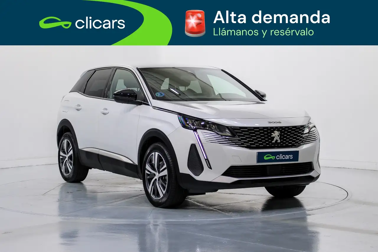 Peugeot 3008 Hybrid 136 Allure eDCS6 — معرض صور السيارة 3