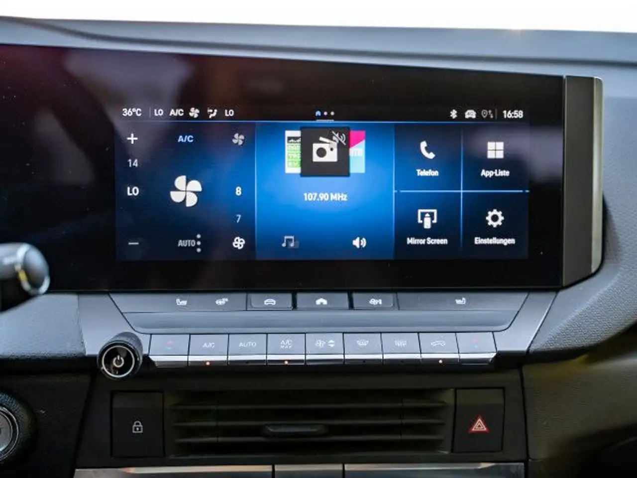 Opel Astra Sports Tourer GS 1.2 Automatik Navi LED Car — Galería del vehículo 9