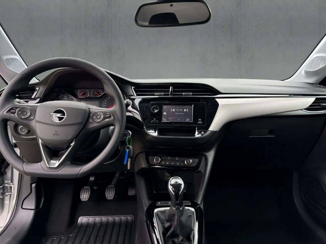 Opel Corsa F 1.2 Facelift *SOFORT VERFÜGBAR* — Galerie du véhicule 16