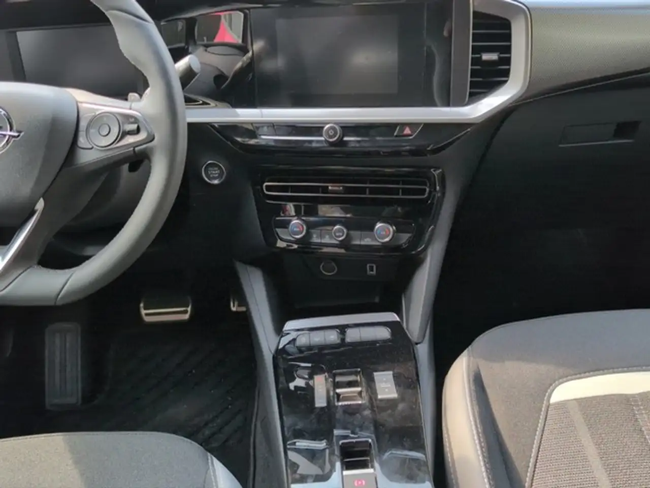 Opel Mokka (2020->) GS Line — Vehicle gallery 11