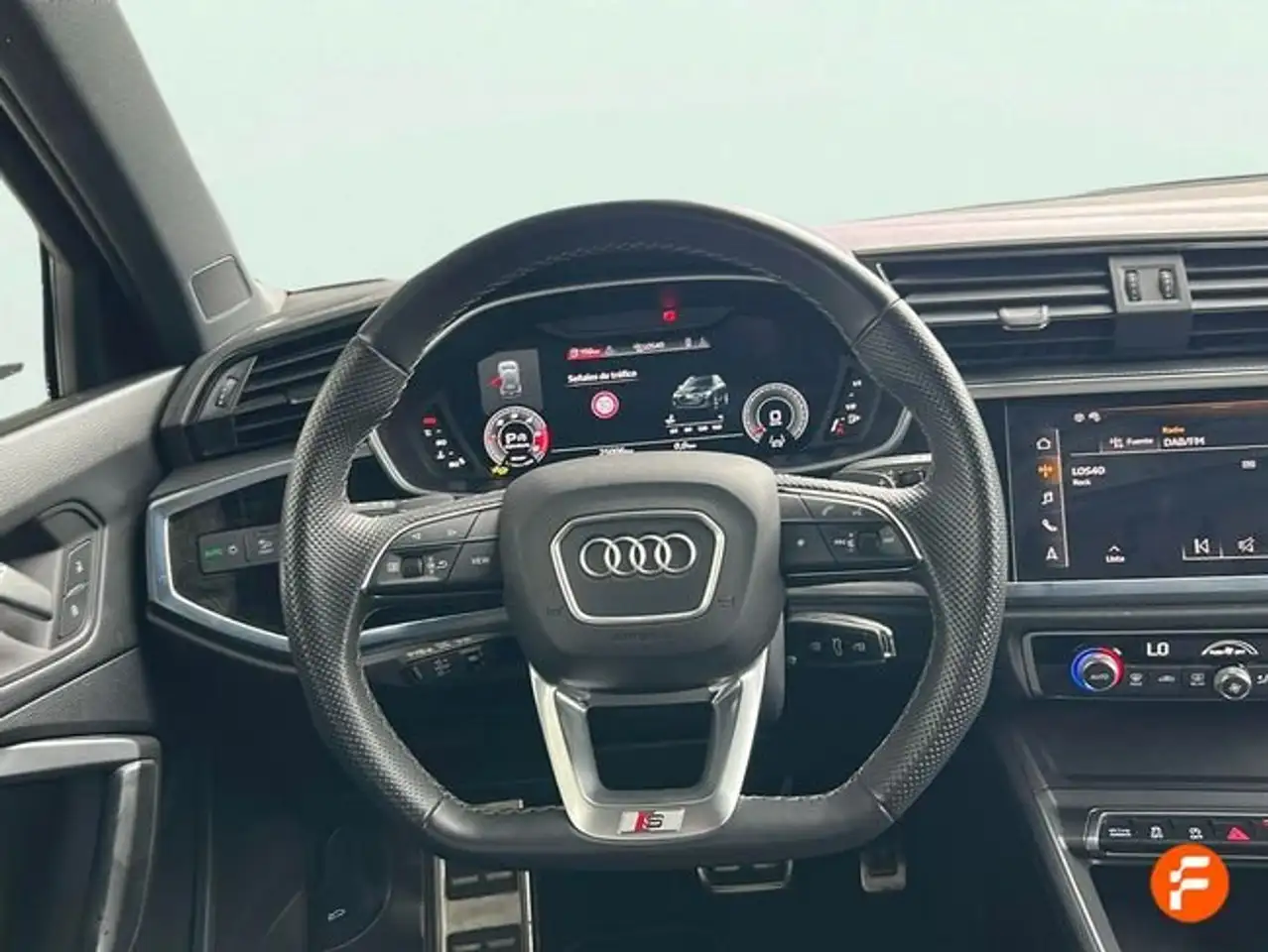 Audi Q3 35 TDI S line S tronic 110kW — معرض صور السيارة 13