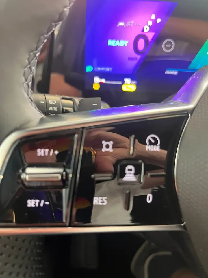 Renault Rafale Techno E-Tech Full Hybrid 200 PS Safety — Galería del vehículo 16