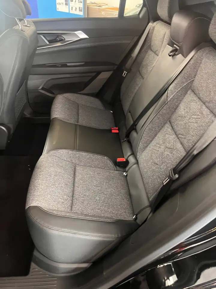 Renault Rafale Techno E-Tech Full Hybrid 200 PS Safety — Galería del vehículo 11