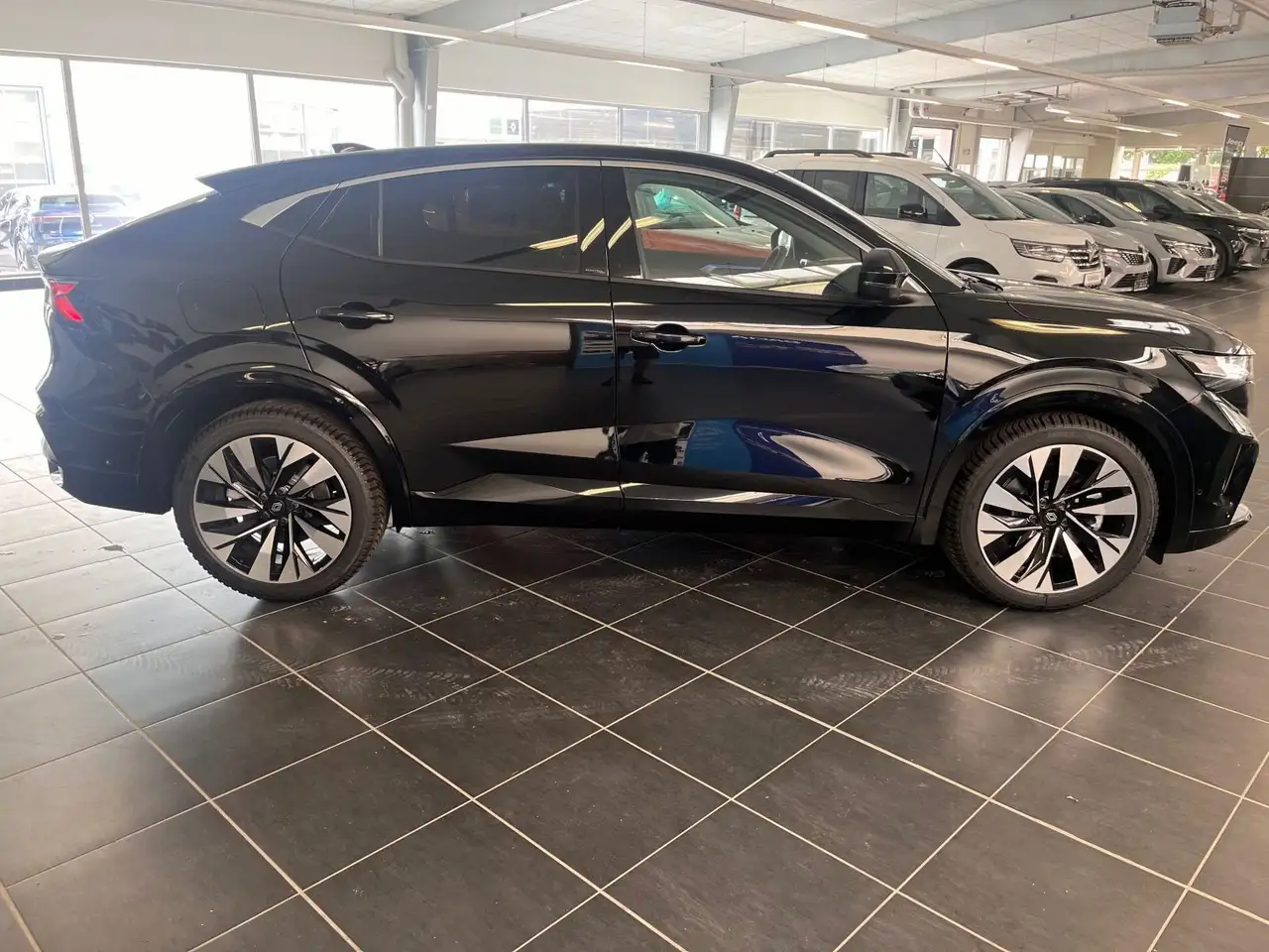 Renault Rafale Techno E-Tech Full Hybrid 200 PS Safety — Galería del vehículo 5