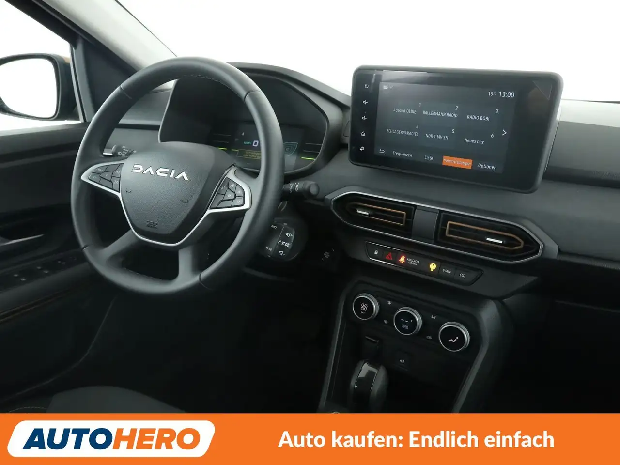 Dacia Jogger 1.6 Hybrid E-Tech Extreme Aut.*CAM*SPUR*PDC*KLIMA* — معرض صور السيارة 13