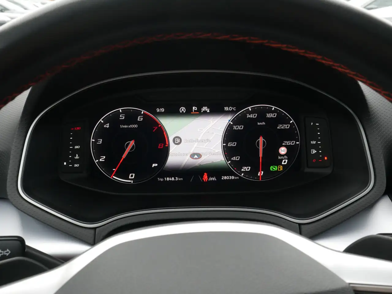 SEAT Ibiza 1.0 TSI FR DSG ACC LED DINAMICA 18"-LM — Galería del vehículo 15