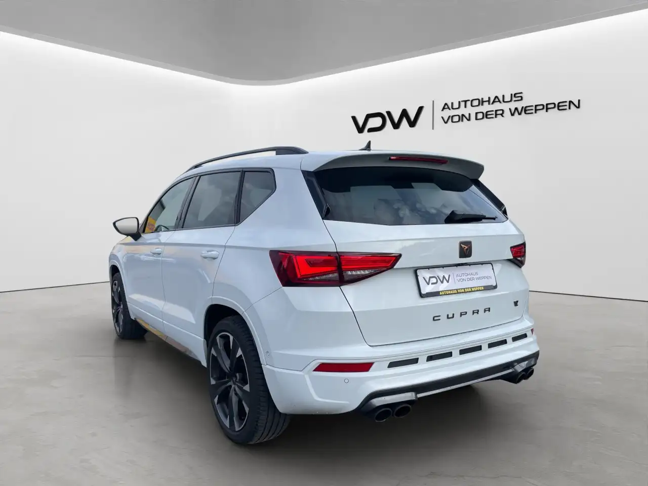 CUPRA Ateca VZ TSI DSG 4Drive 5JGar TopView eHeck SHZ — Galerie du véhicule 8