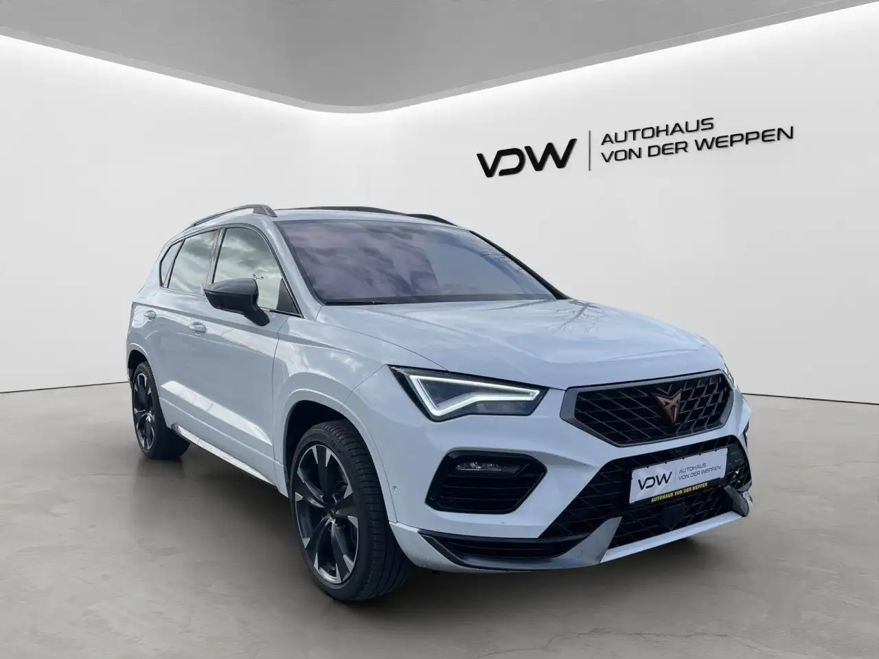 CUPRA Ateca VZ TSI DSG 4Drive 5JGar TopView eHeck SHZ — Galerie du véhicule 13