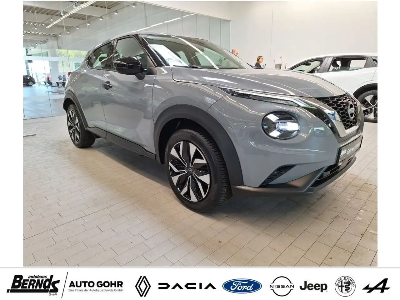 Nissan Juke 1.0 DIG-T Acenta Connect NAVI KomfortP. Voll-LED — Vehicle gallery 2