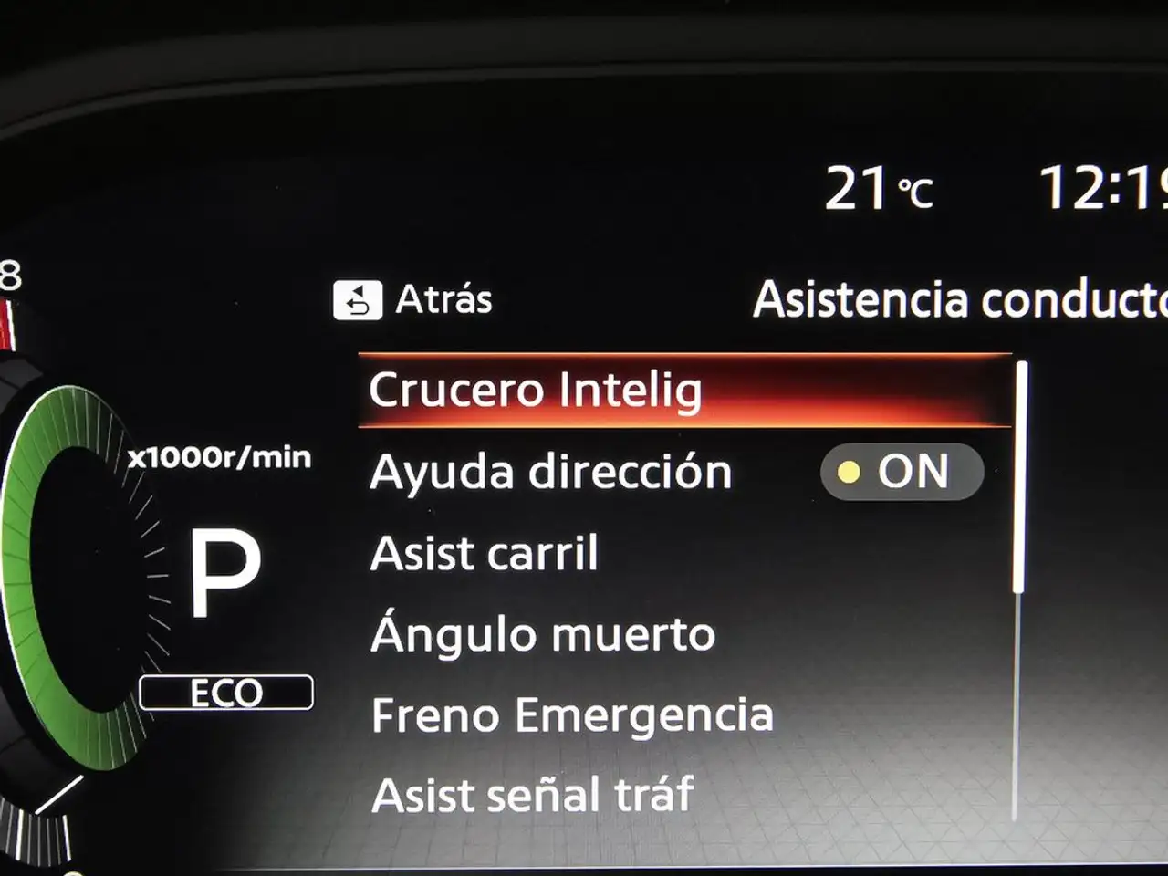 Nissan Qashqai DIG-T 116kW CVT N-Connecta — Galería del vehículo 25