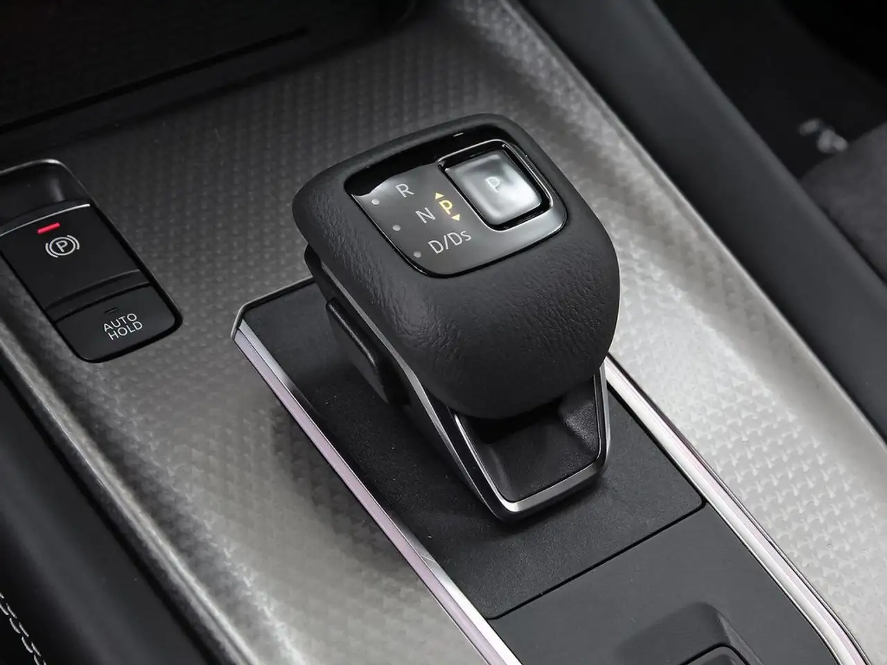 Nissan Qashqai DIG-T 116kW CVT N-Connecta — Galería del vehículo 30