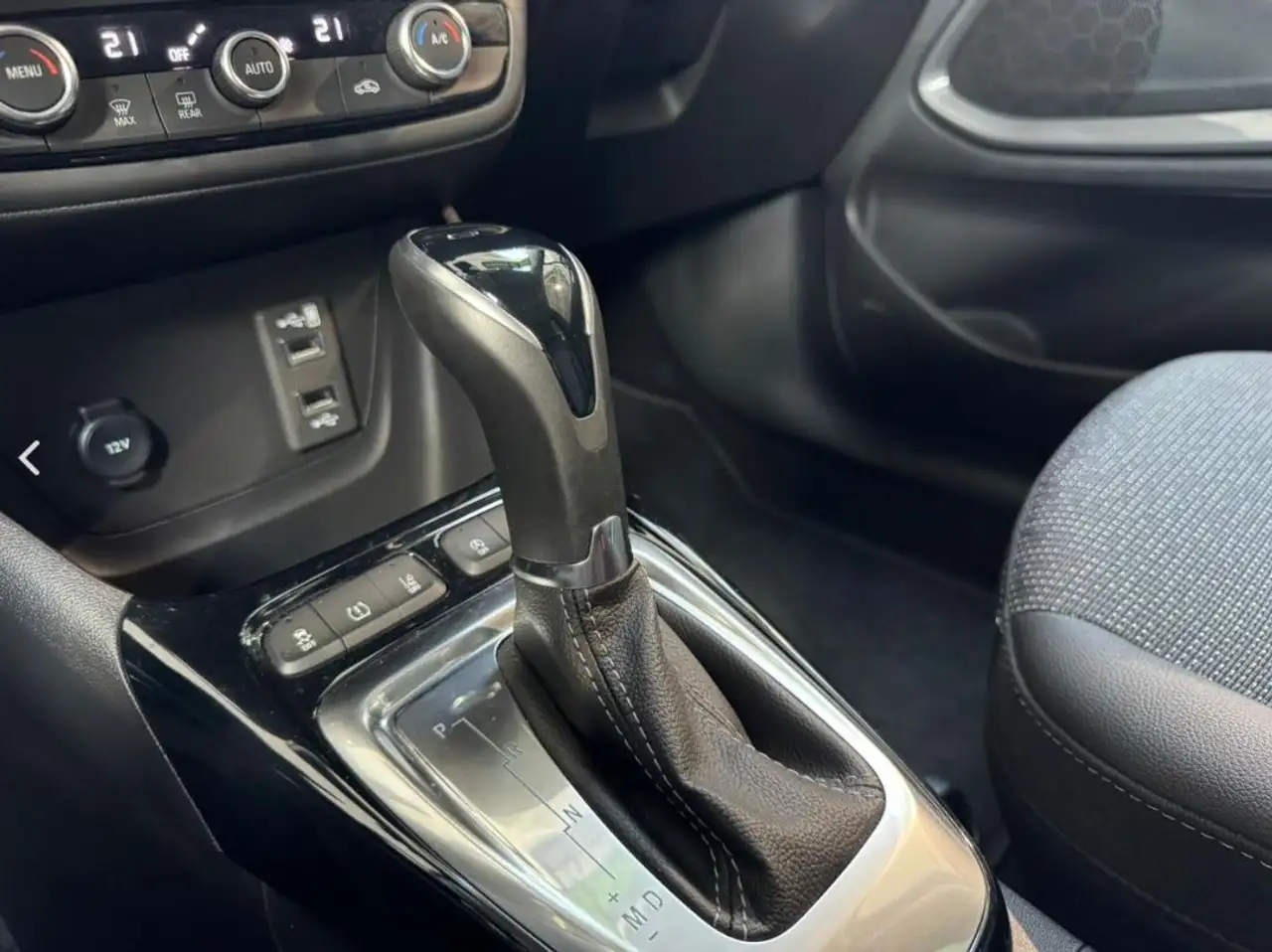Opel Crossland 1.2 Turbo Enjoy LED+Navi+2xKlima+Kam. — Galerie du véhicule 19