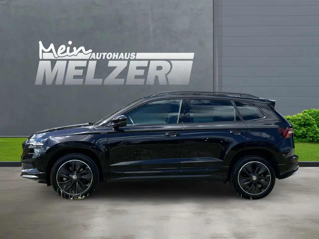 Skoda Karoq SPORTLINE 1.5 TSI DSG AHK+NAVI+ACC+PLA+VC Klima — Galería del vehículo 3