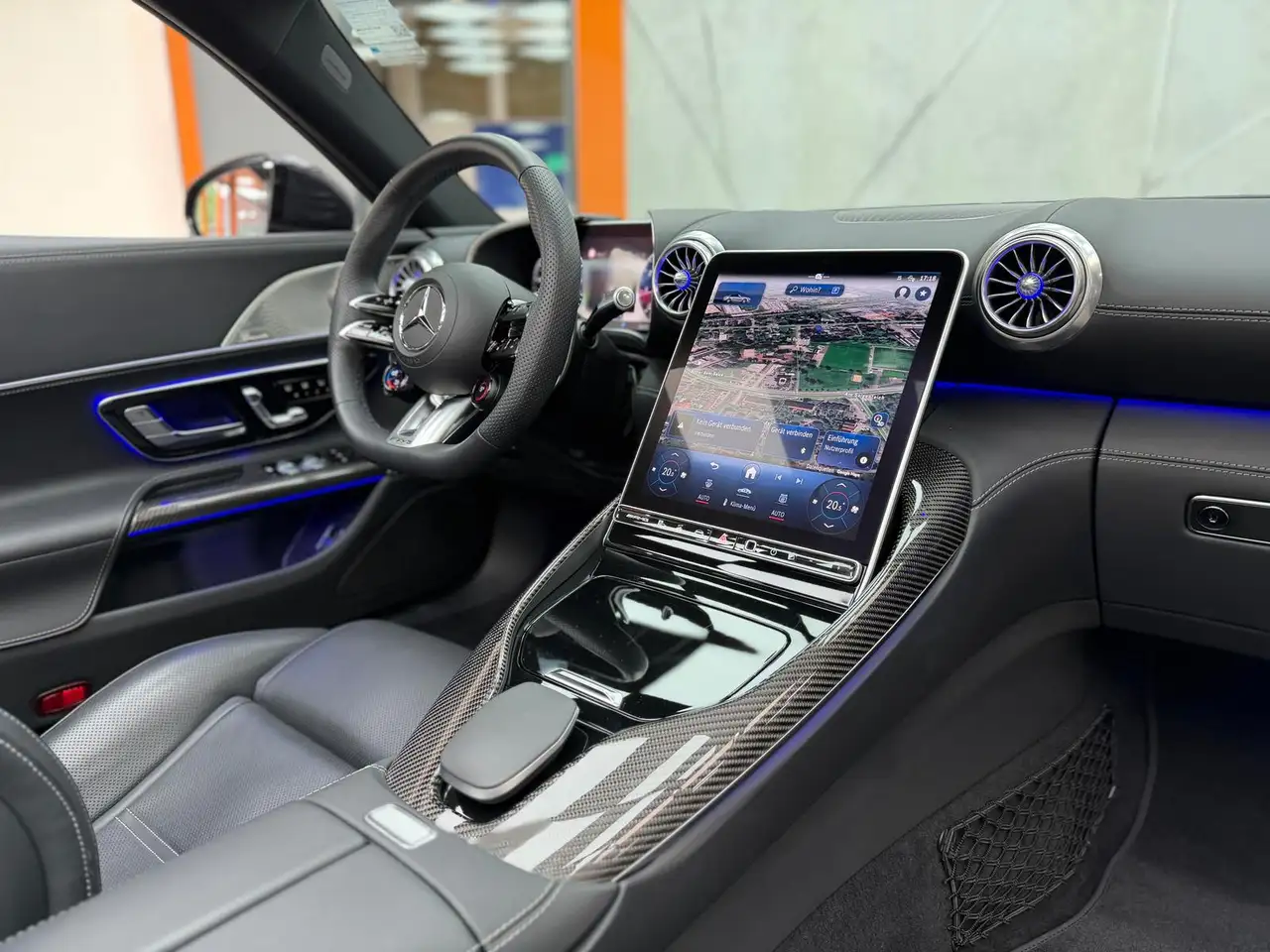 Mercedes-Benz SL 55 AMG 4Matic|4DBURM|360|DISTRONIC+|LM — Vehicle gallery 27