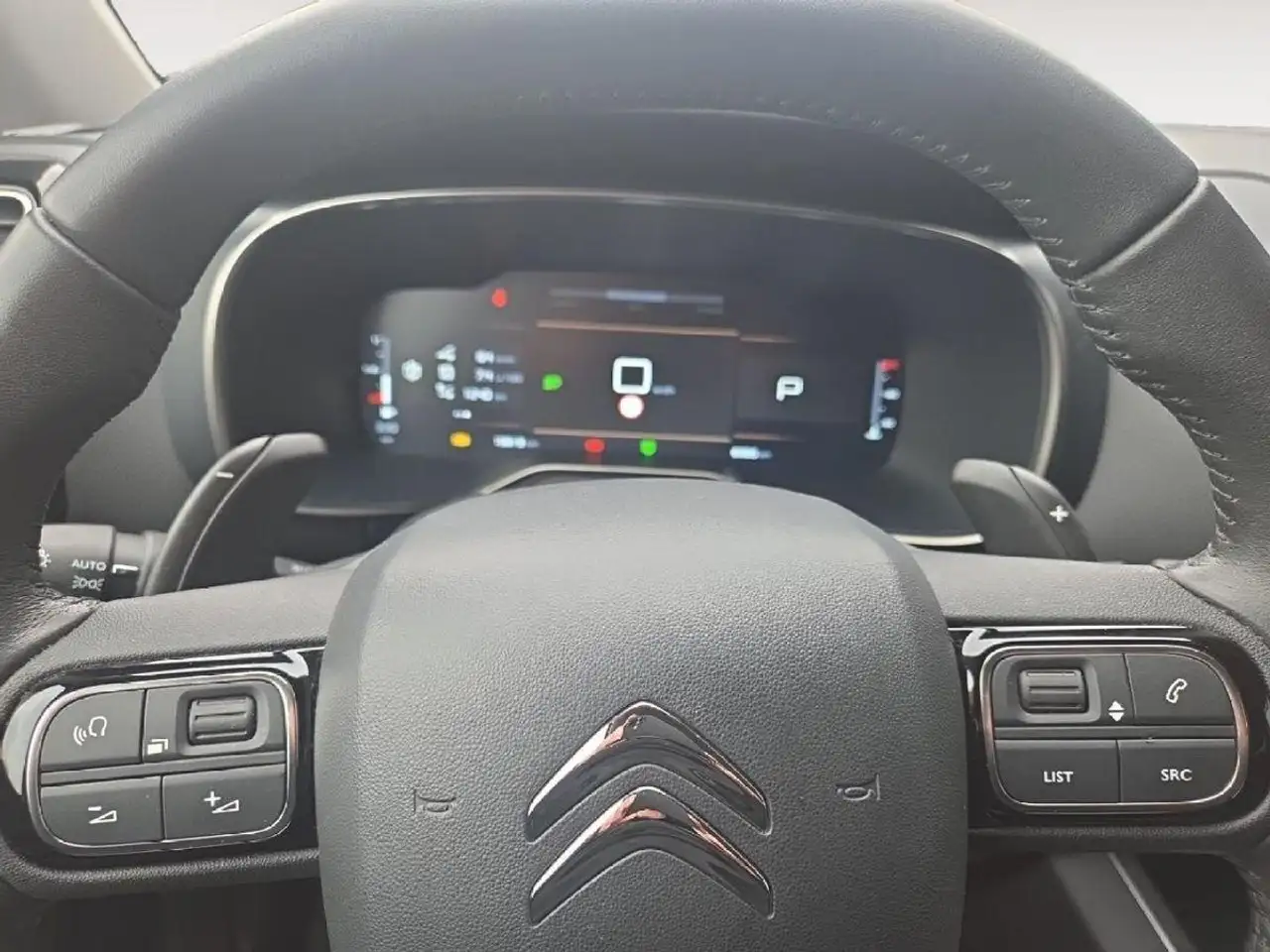 Citroen C5 Aircross ë-Series — Galería del vehículo 12