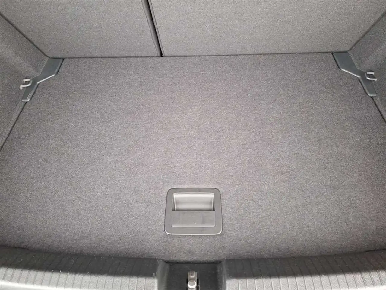 Volkswagen Polo Life 1.0 TSI DSG — Galerie du véhicule 20