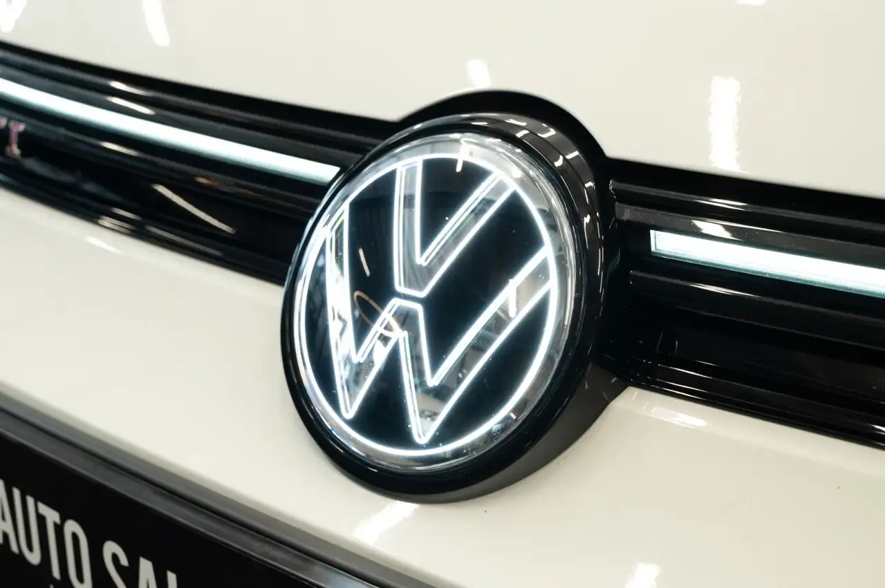 Volkswagen Golf 8 GTI |BLACK STYLE|MATRIX|H&K|NAVI|PANO — معرض صور السيارة 35