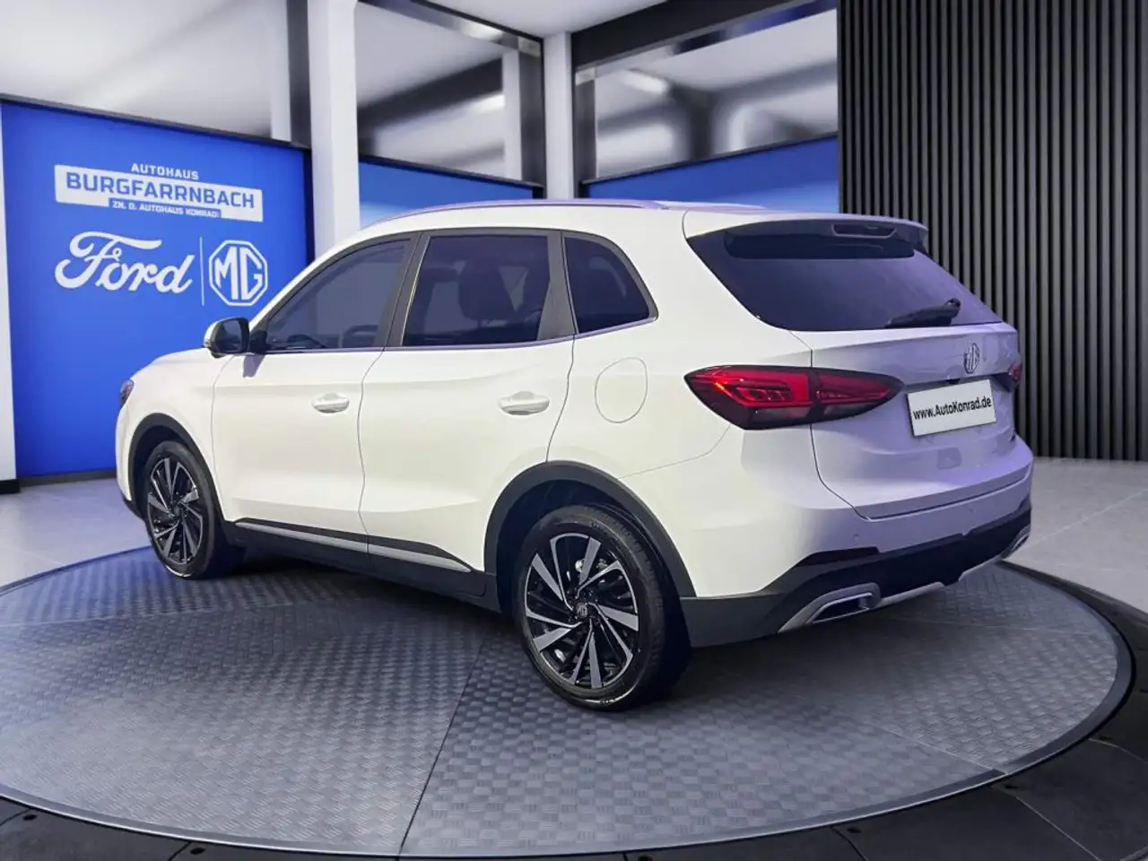 MG ZS Hybrid+ Luxury*360°CAM*ELEKTR.SITZE* — Vehicle gallery 4