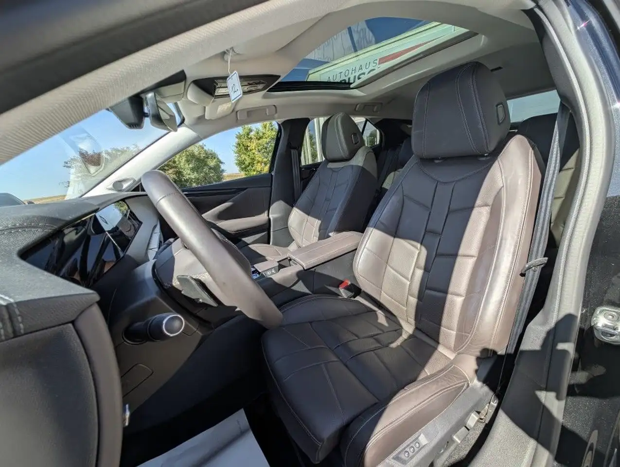 Citroen DS4 PureTech 130 ETOILE+Nappa — Galerie du véhicule 6