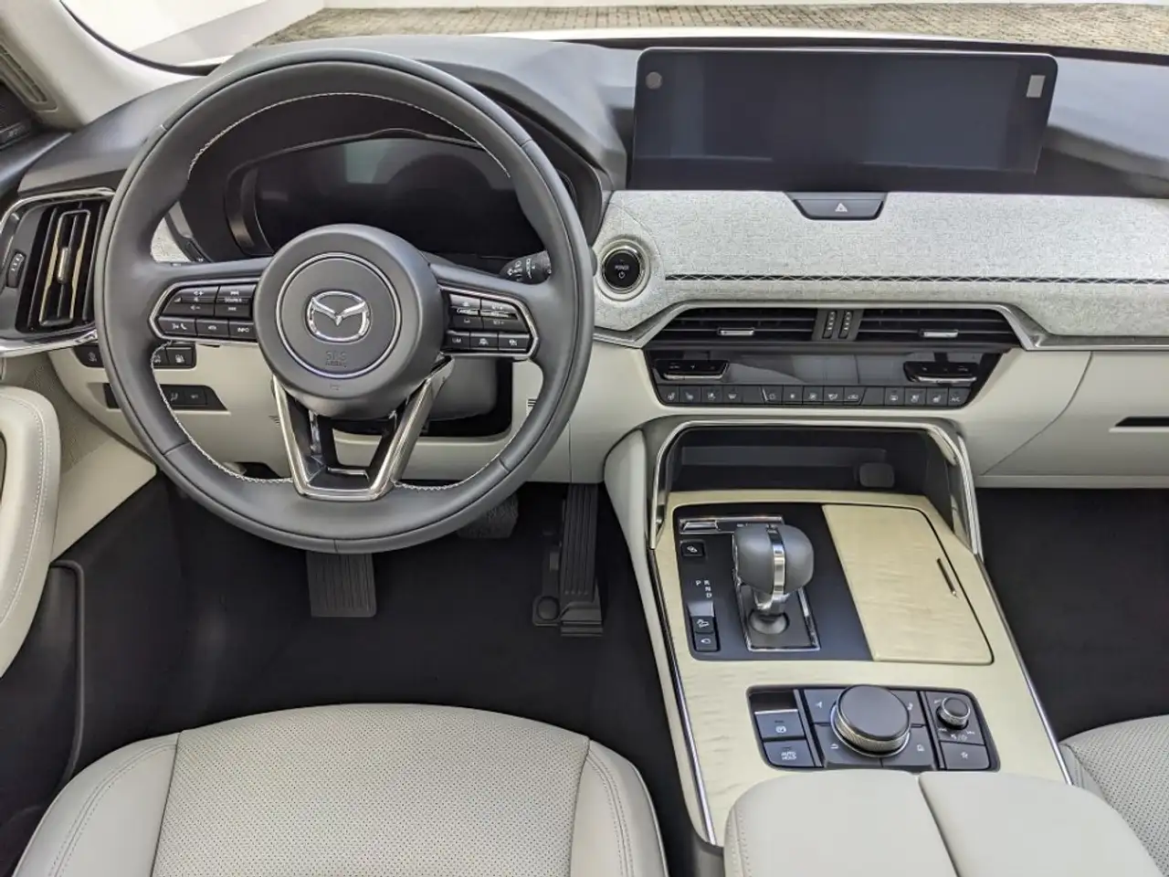 Mazda CX-60 2.5l PHEV AWD Takumi alle Pakete Panodach 1.Hand — Galerie du véhicule 10