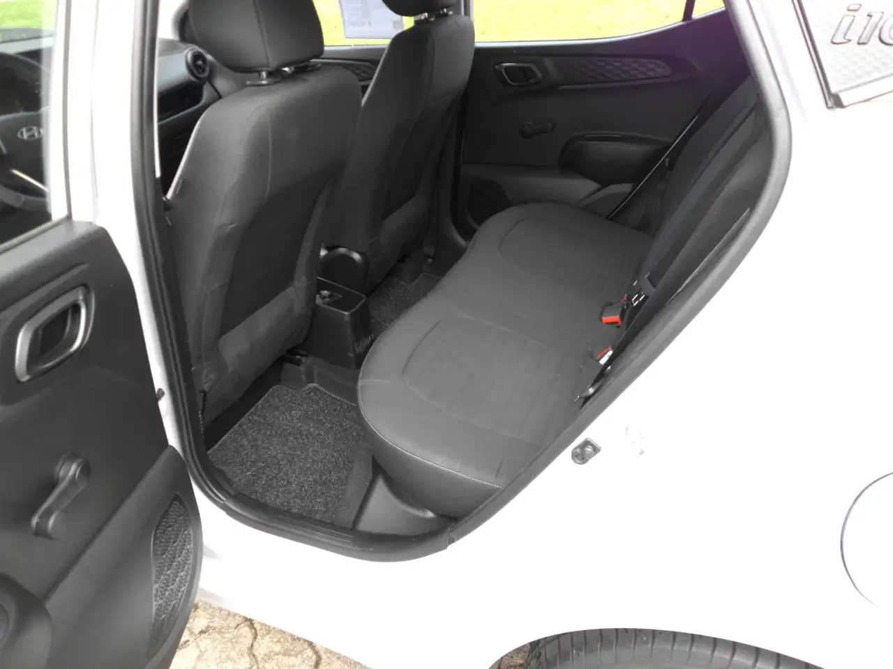 Hyundai i10 Trend 1.0ltr. 62kw Klima-RFK-AF-Navi — Vehicle gallery 7