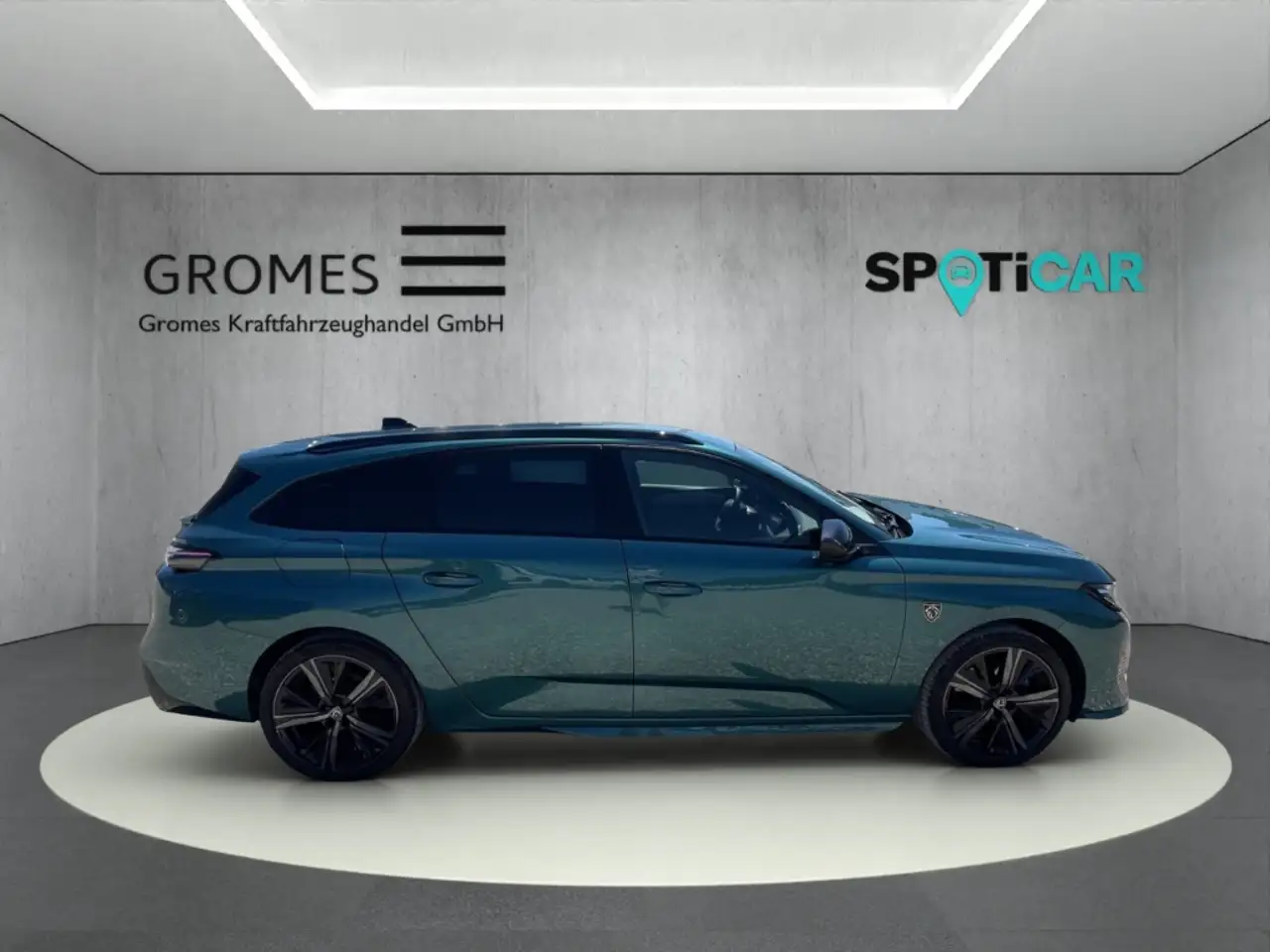 Peugeot 308 SW GT PT 130 EAT8 Navi Memory Sitze Focal Massages — Galerie du véhicule 2