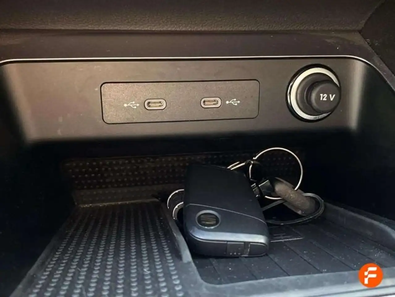 SEAT Ateca 1.5 EcoTSI S&S FR Special Edition — Galería del vehículo 26