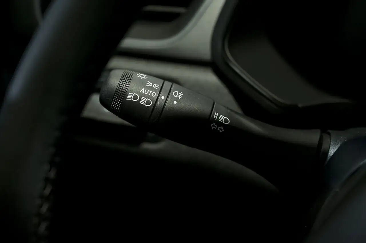 Renault Captur TCe GPF Micro Híbrido Techno 103kW — معرض صور السيارة 25