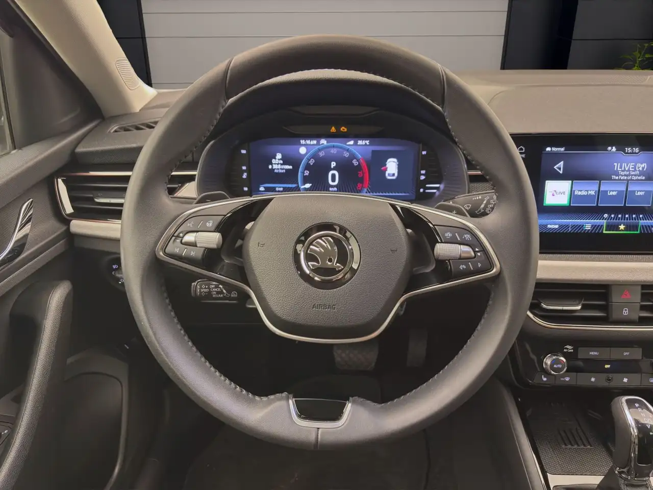 Skoda Scala 1.5 TSI DSG DRIVE AHK NAVI KAMERA SITZHZG — معرض صور السيارة 12