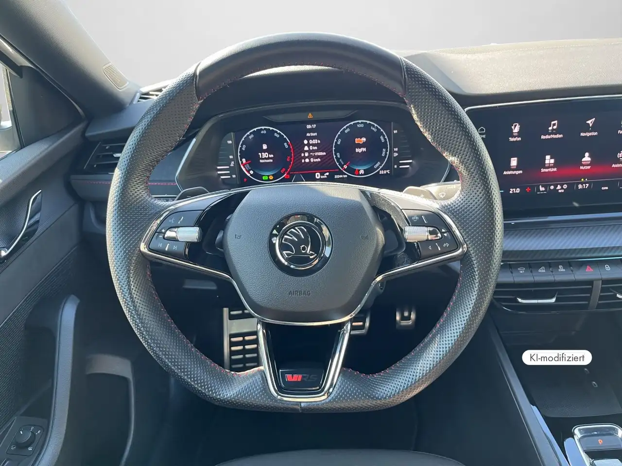 Skoda Octavia Combi RS 2.0 TSI DSG SHZ MATRIX-LED GRA — Galerie du véhicule 9
