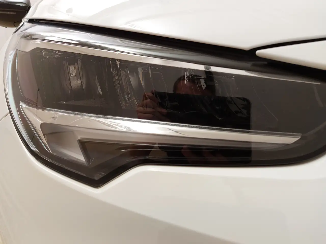 Opel Corsa-e Elegance T-Leder LED — Vehicle gallery 15