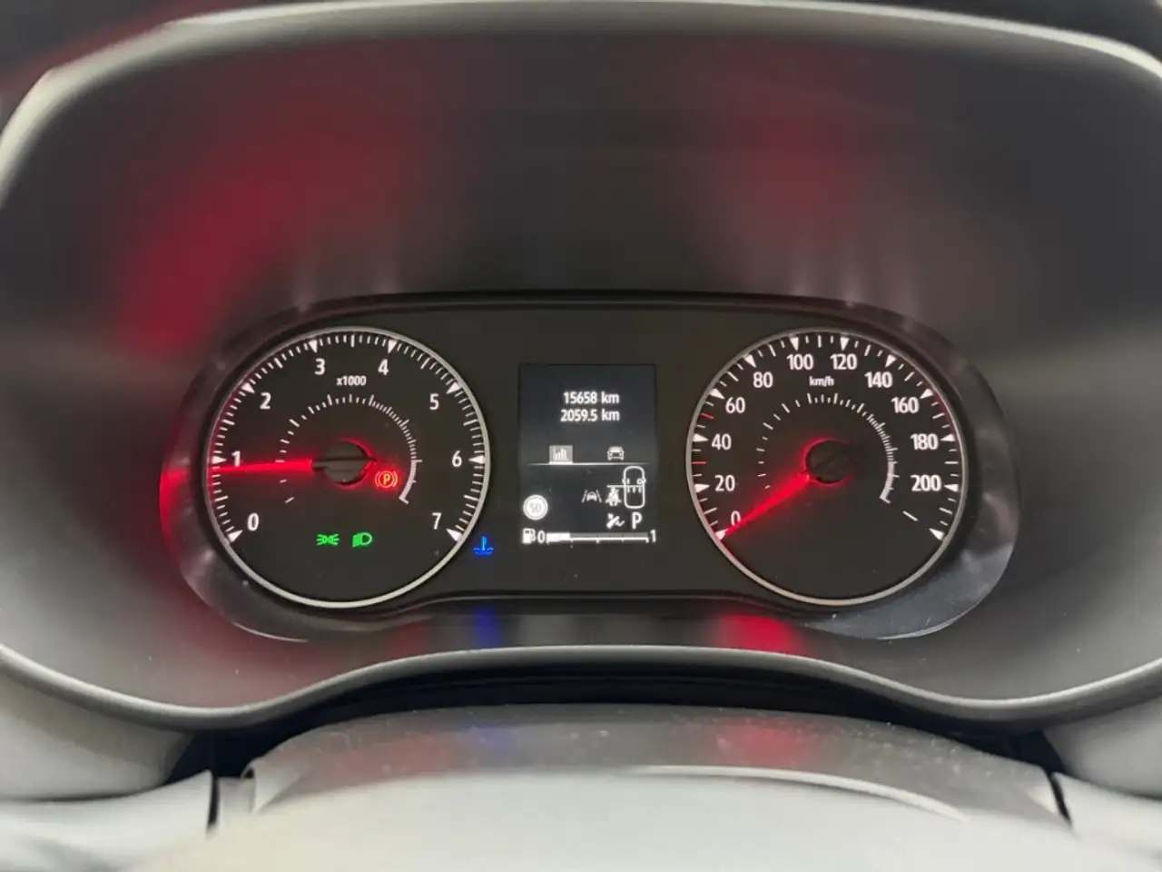 Dacia Sandero III Stepway Extreme AUTOMATIK LED KAMERA SITZ.HZG — Galería del vehículo 11