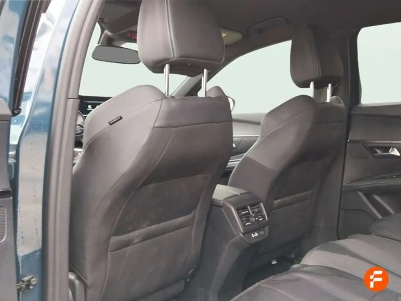 Peugeot 5008 1.5 BlueHDi 96kW S&S Allure Pack EAT8 — Galería del vehículo 19