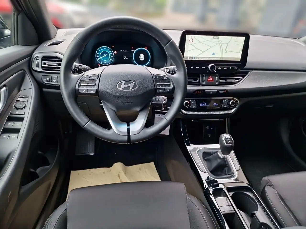 Hyundai i30 MY25 Advantage 100PS SOFORT verfügbar! — Galerie du véhicule 10