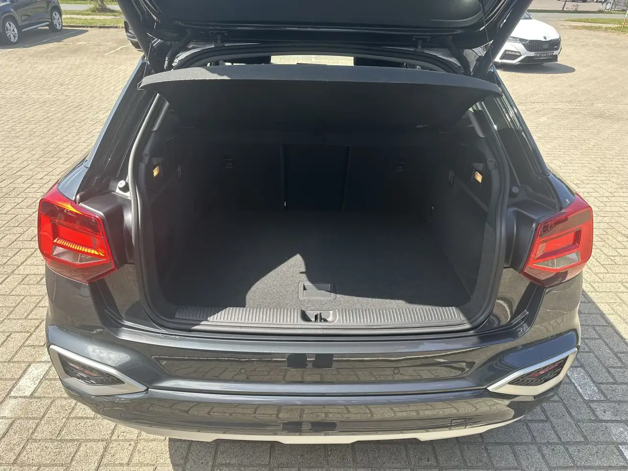 Audi Q2 35 TFSI Advanced,Virtual,R-Kamera,ACC,Side. — معرض صور السيارة 12