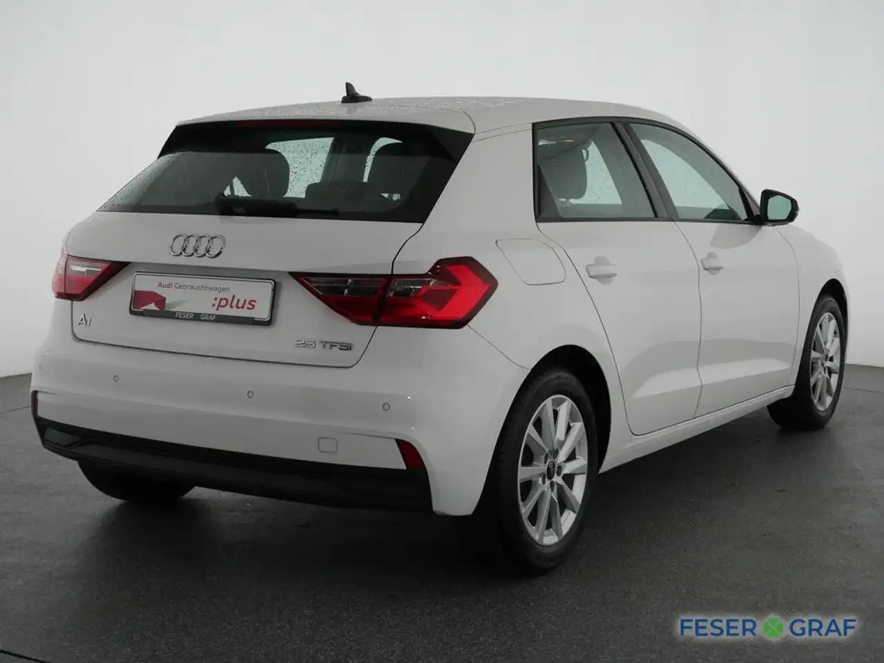 Audi A1 Sportback 25 TFSI SmartphoneInt,PDC hinten — Vehicle gallery 4