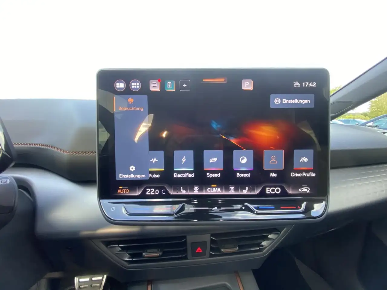 CUPRA Born e-Boost 17 kW WÄRMEPUMPE+19"-KUPFER+SUPERS — Vehicle gallery 17