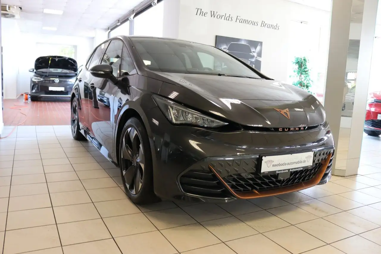 CUPRA Born 150 kW Kamera Virtual STHZ ACC Lane 93% — معرض صور السيارة 10