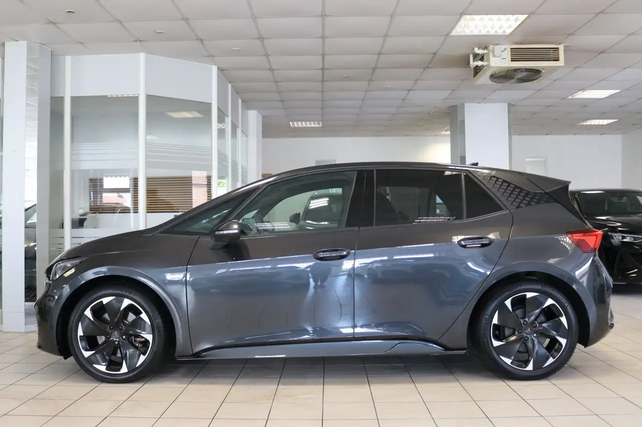 CUPRA Born 150 kW Kamera Virtual STHZ ACC Lane 93% — معرض صور السيارة 12