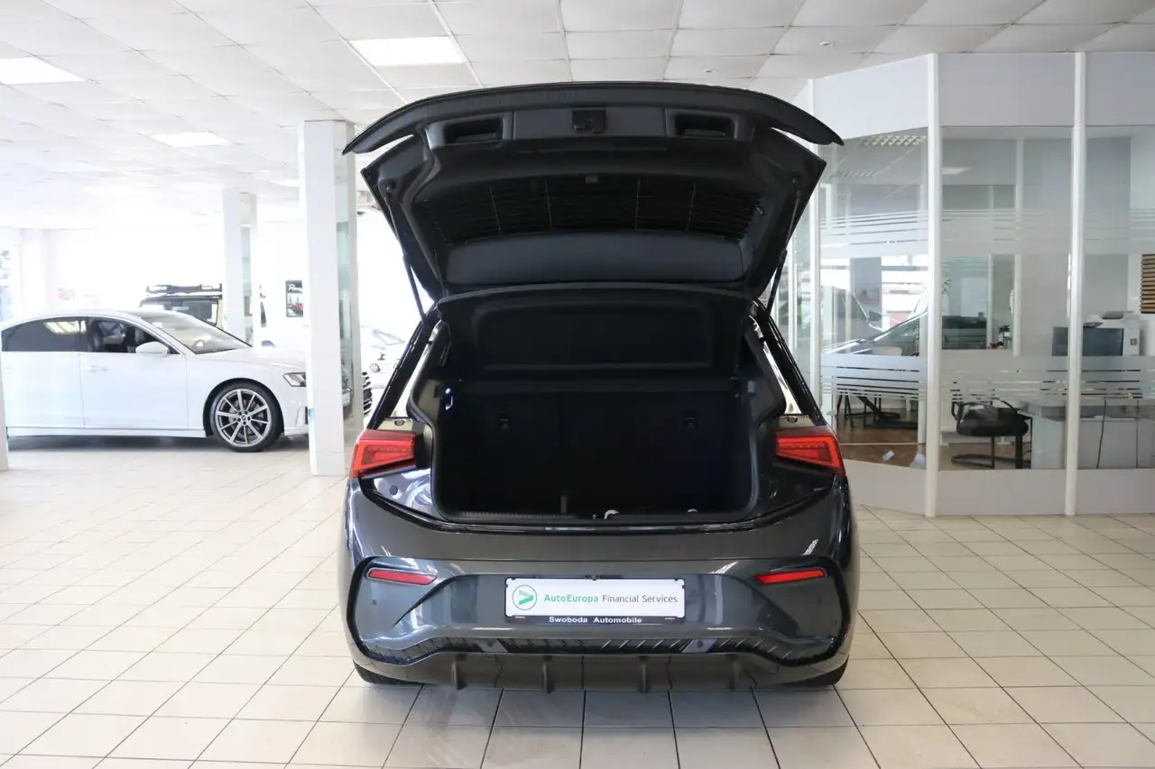 CUPRA Born 150 kW Kamera Virtual STHZ ACC Lane 93% — معرض صور السيارة 7