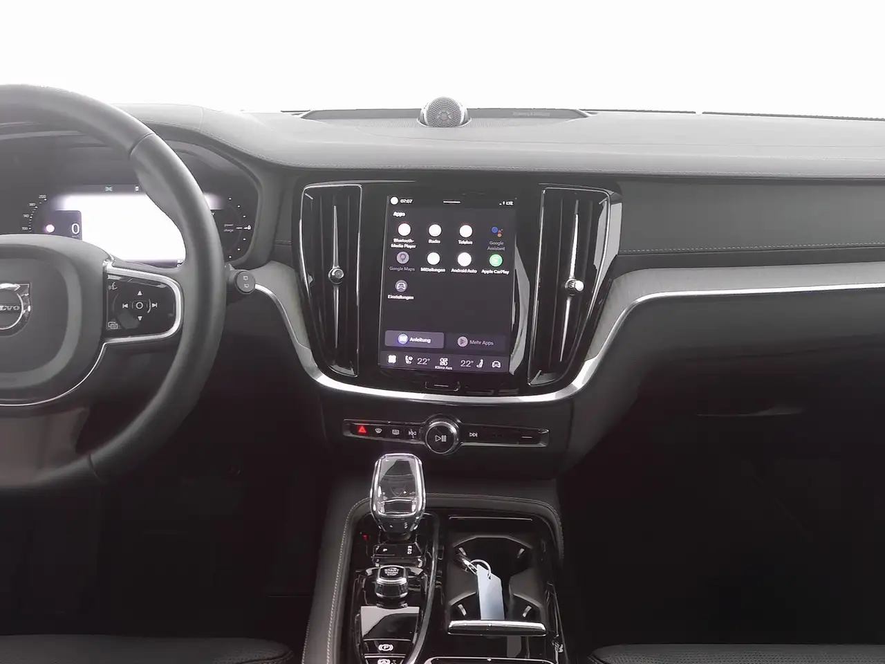 Volvo V60 T8 AWD Ultra Dark MASSAGE*B&W-SOUND*360°19" — Vehicle gallery 6