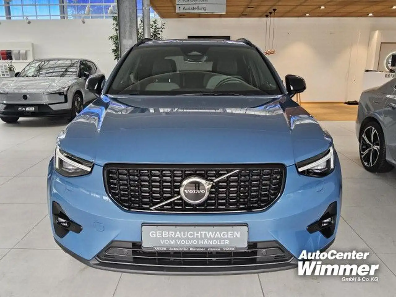 Volvo XC40 B4 B DKG Plus Dark Driver Paket + LED + get. — معرض صور السيارة 2
