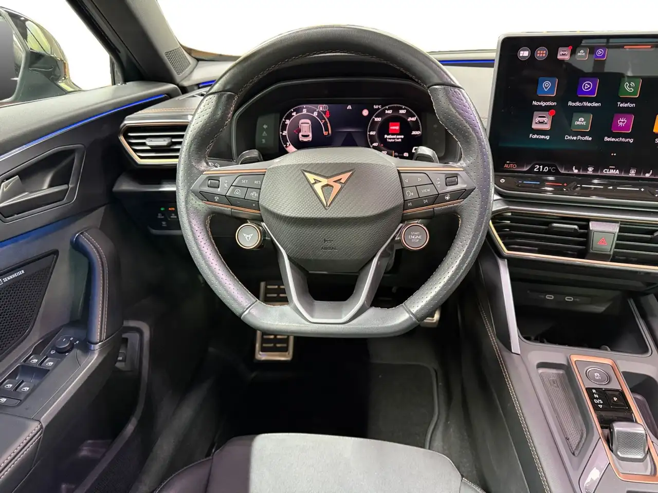 CUPRA Formentor 1.5 eTSI LED/AHK/Assist/Navi/uvm. — معرض صور السيارة 10
