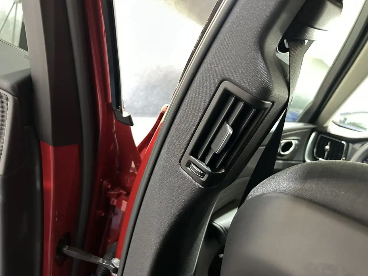 Volvo XC60 2.0 B4 D Auto Core — Galerie du véhicule 19
