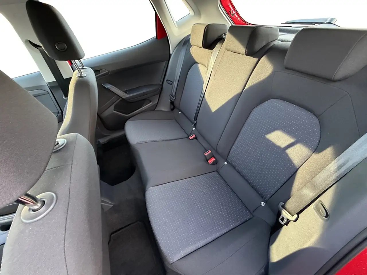 SEAT Ibiza 1.0 TSI Style Edition LED*VIRTUAL*CARPLAY*TEMP*... — Galerie du véhicule 22
