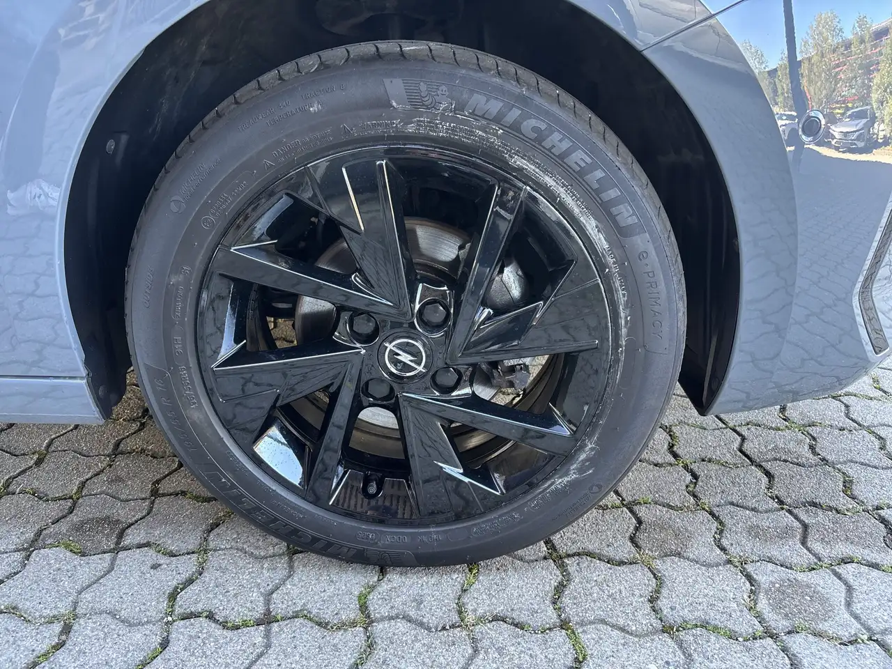 Opel Corsa F 1.2 Edition SHZ+LM+PDC+Kamera+Facelift — معرض صور السيارة 18