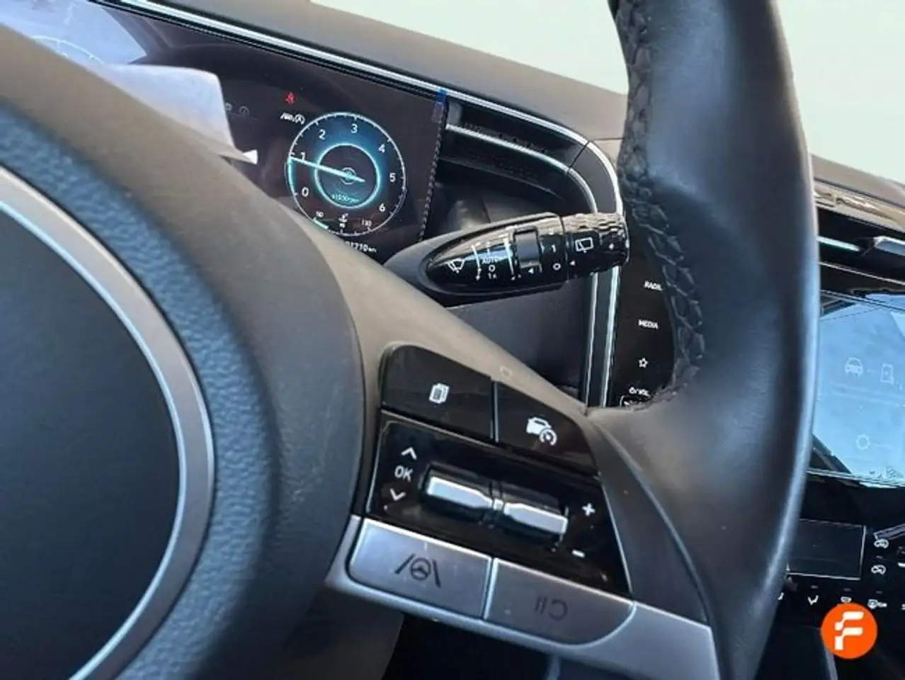 Hyundai TUCSON 1.6 CRDI 100kW (136CV) 48V Maxx — معرض صور السيارة 26