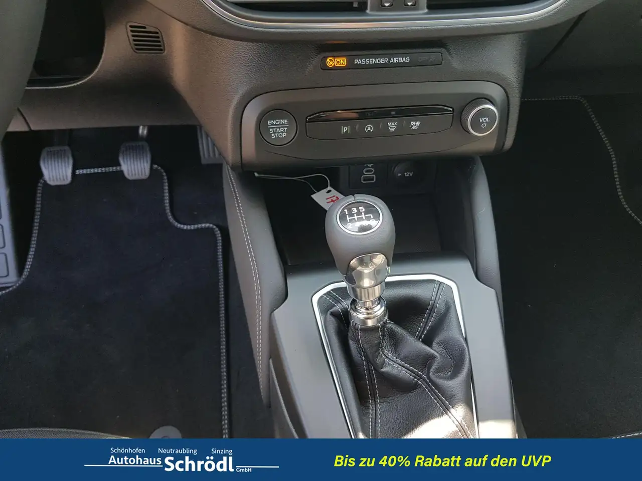 Ford Focus Turnier Titanium X 1.0 EcoBoost Mild-Hybrid S/S... — معرض صور السيارة 11