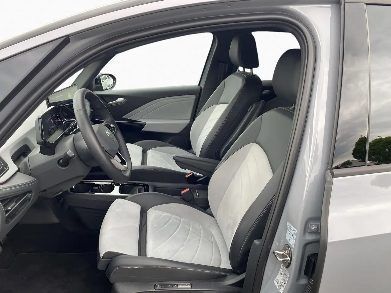 Volkswagen ID.3 Pro 150kW Move Pano-Dach Matrix-LED RFK DCC — معرض صور السيارة 8